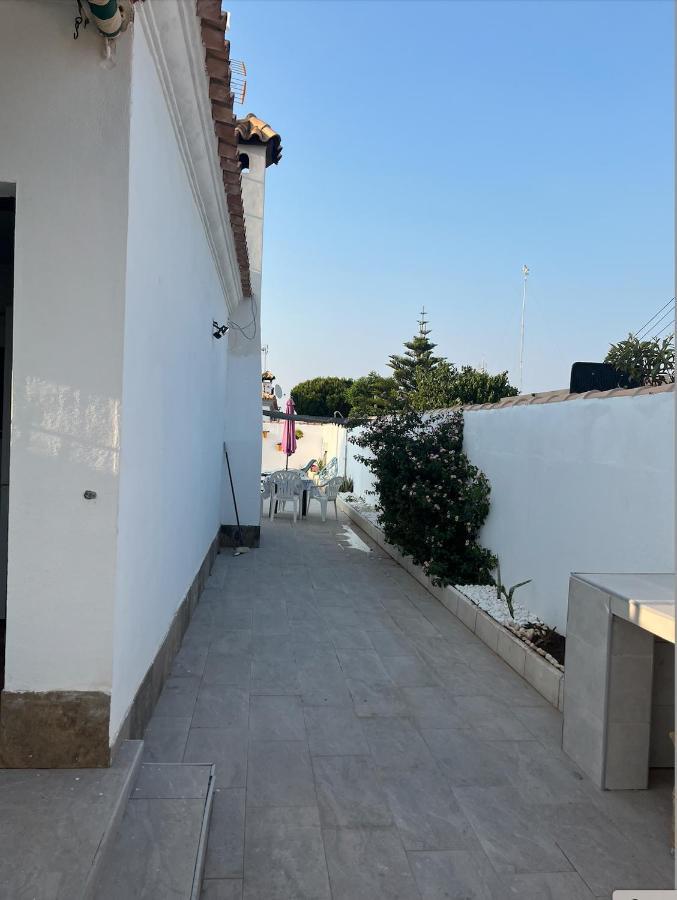 Holiday home Fantastico Con Piscina 2 Km De La Barrosa